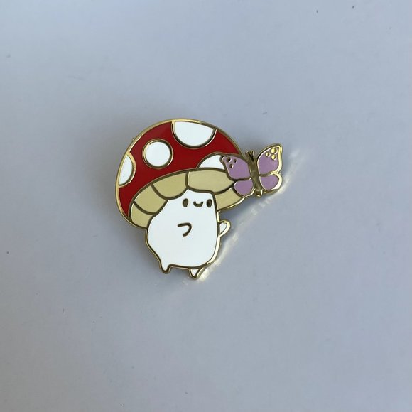 *50% OFF! Mushroom friend enamel pin butterfly friends gold red butterflies - Picture 4 of 4